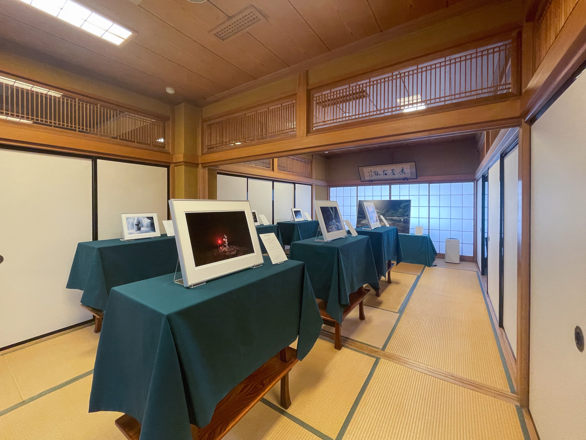 Events | Hiroshi Yoshida Photo Exhibition “Impermanence”